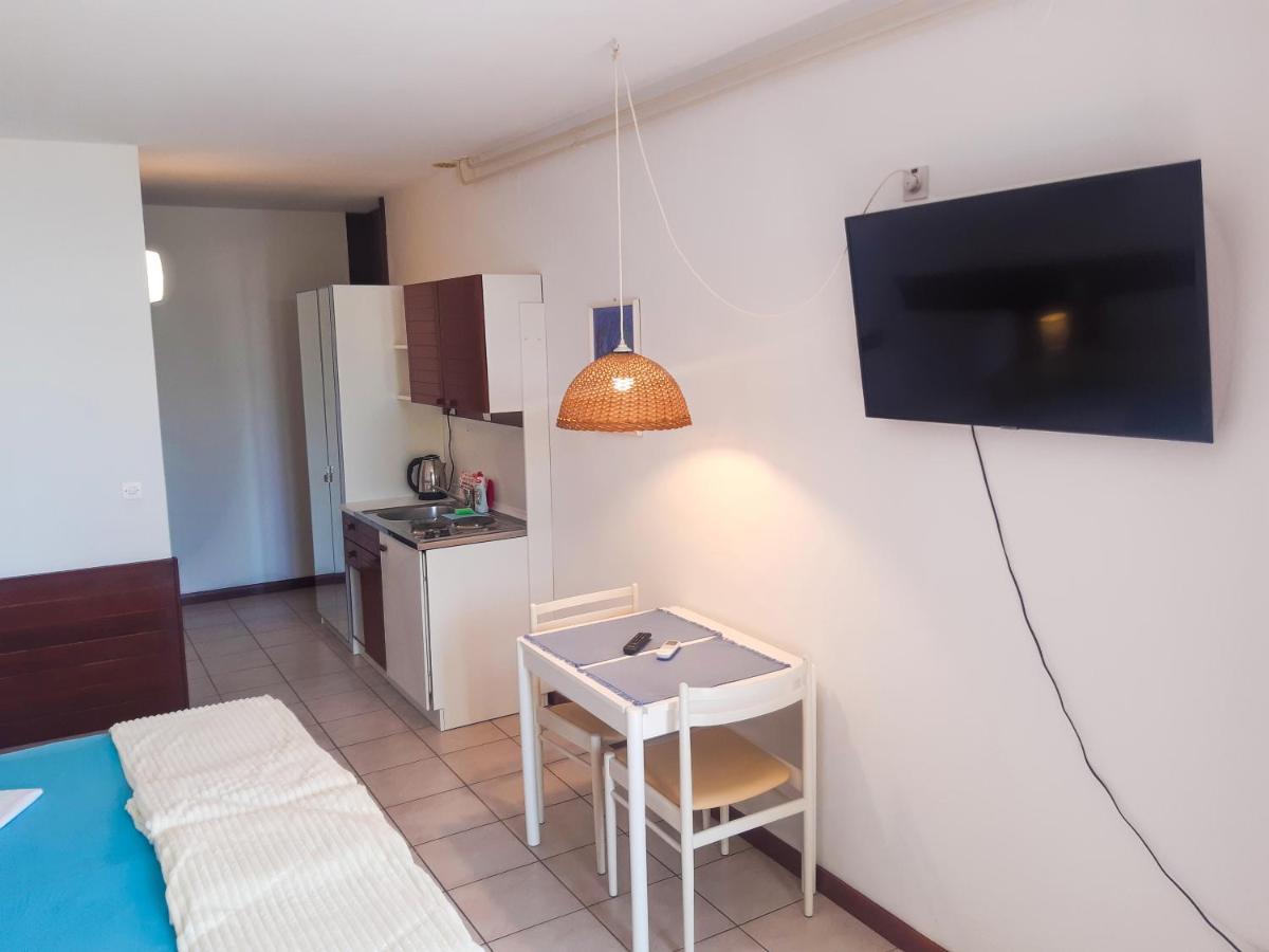 Apartmani Jutro Novalja Eksteriør billede